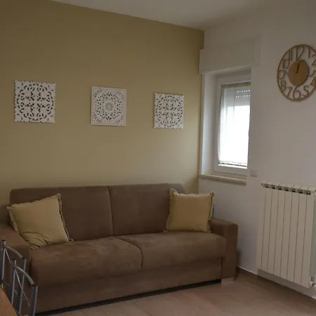 Domus Nina アパート ローマ